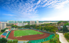 学院足球场